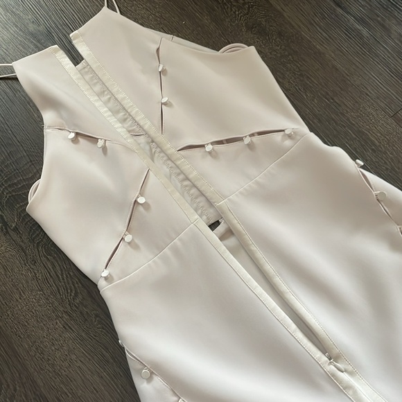 💖 Cinq à Sept Shaik Button Midi Dress size 2 - Picture 16 of 16